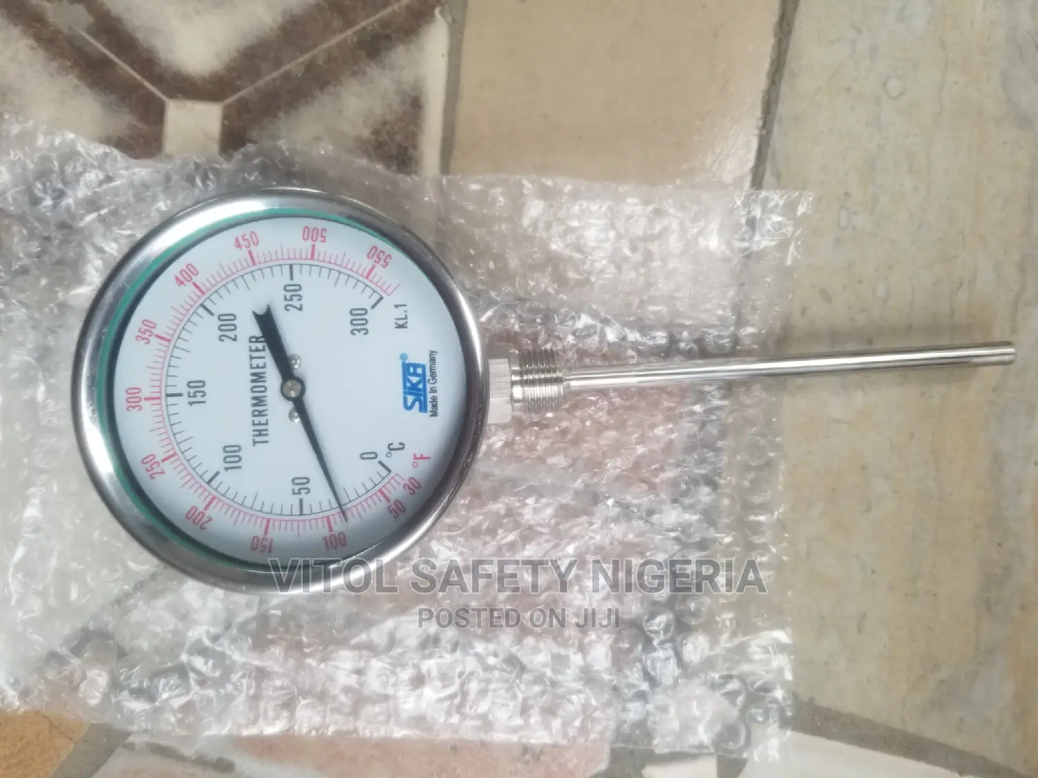 Thermometer Analog