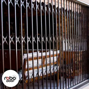 Collapsible Barrier Doors