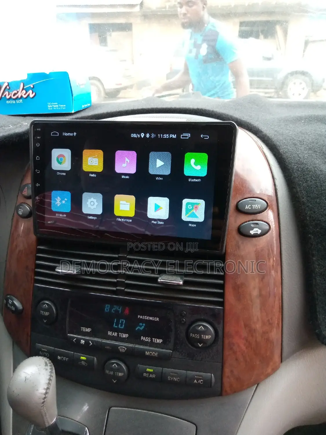 Sienna Android 2005/11 Model Wit GPS Navigation System (Map)