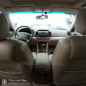 Toyota Camry LE 4dr Sedan (2.4L 4cyl 5A) 2005 Gold