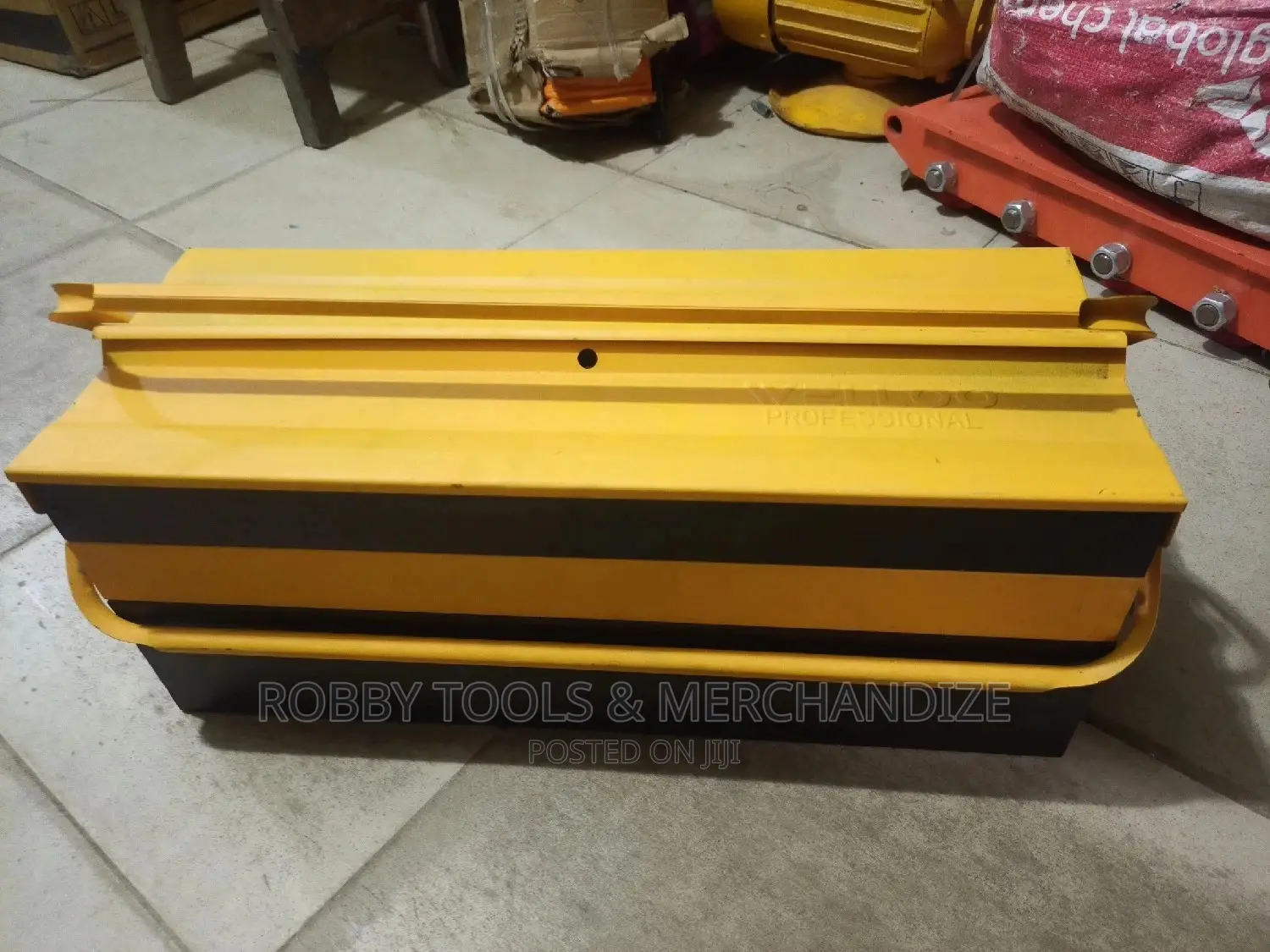 Welloo Professional Empty Tool Box 21"