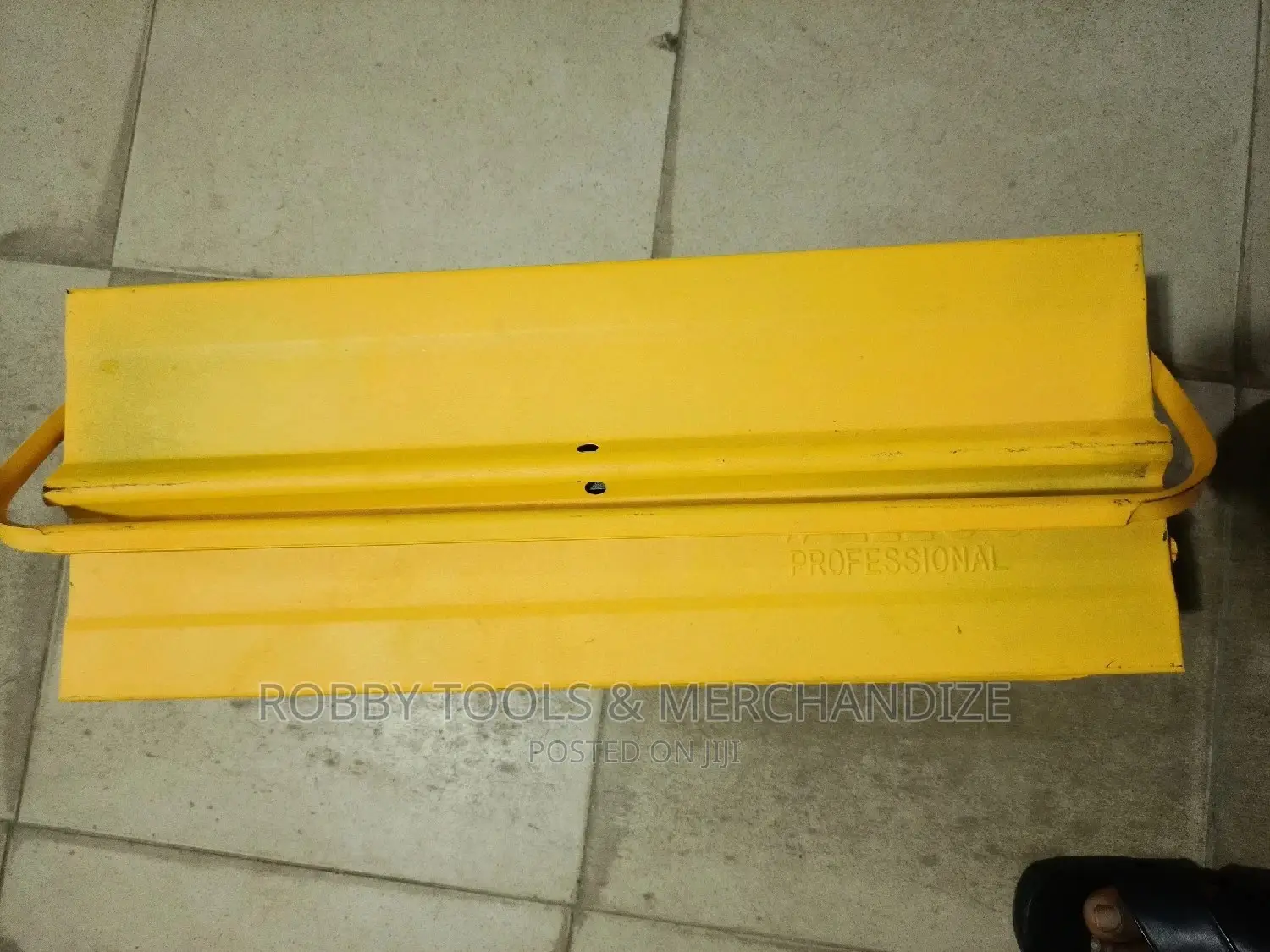 Welloo Professional Empty Tool Box 21"