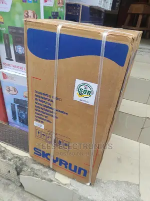 SKYRUN Tabletop Single Door Refrigerator