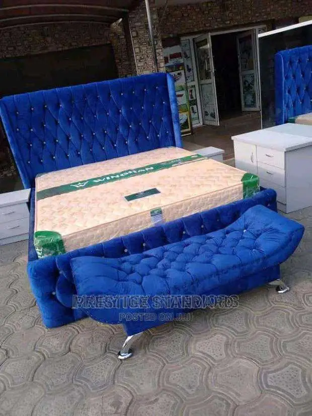A Padded 6x6 Bed
