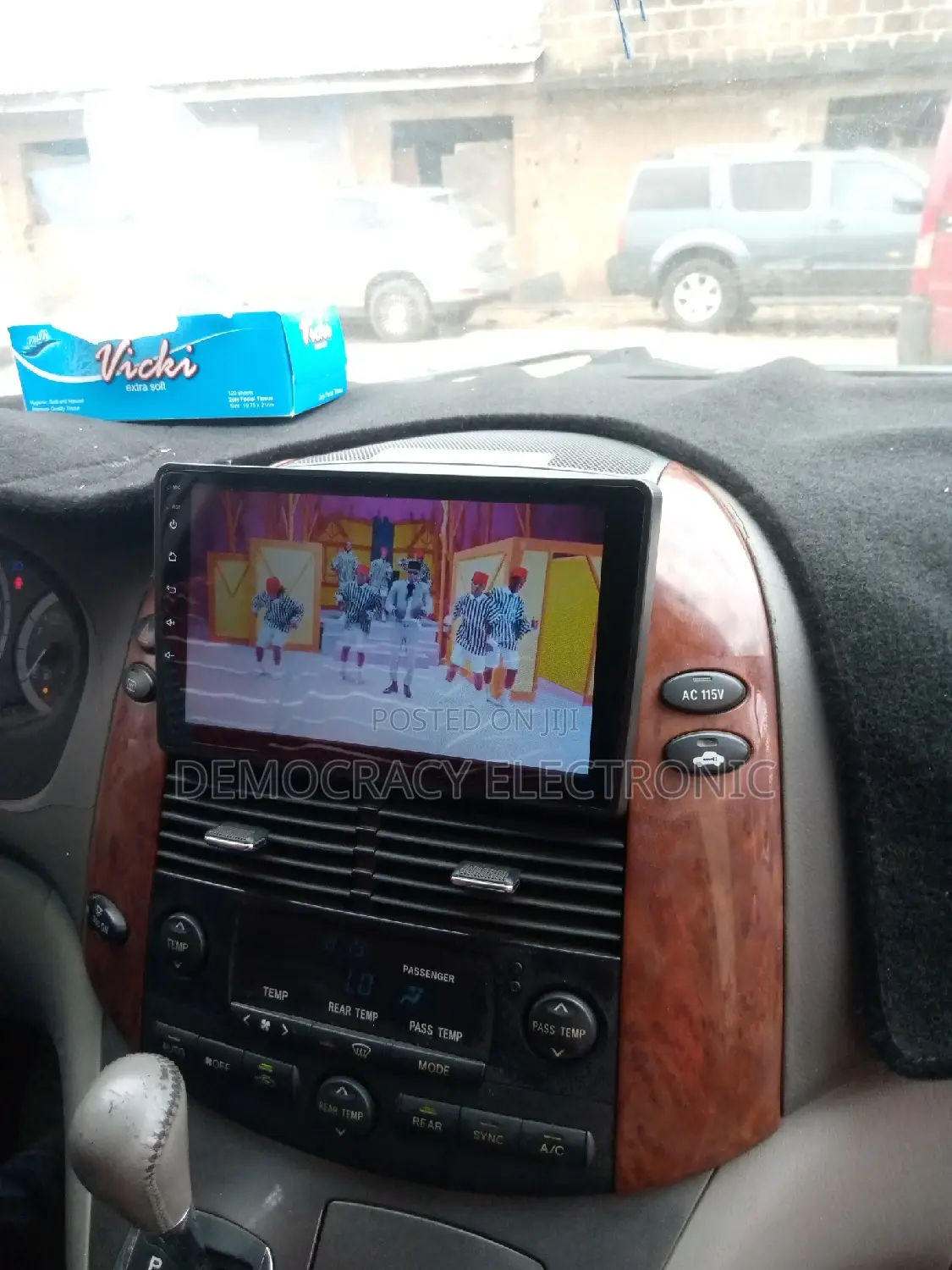 Sienna Android 2005/11 Model Wit GPS Navigation System (Map)