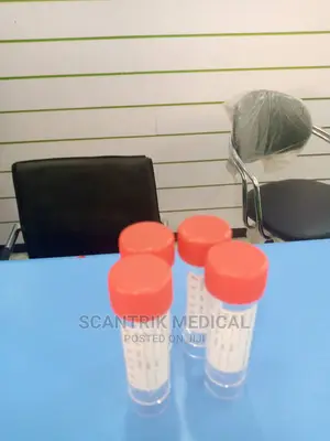Original Pack of Sample Urine Container 30ml