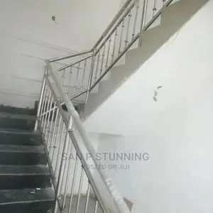 Double Staircase Rail