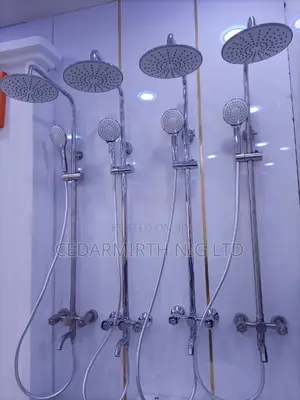 Standing Showers Tcw