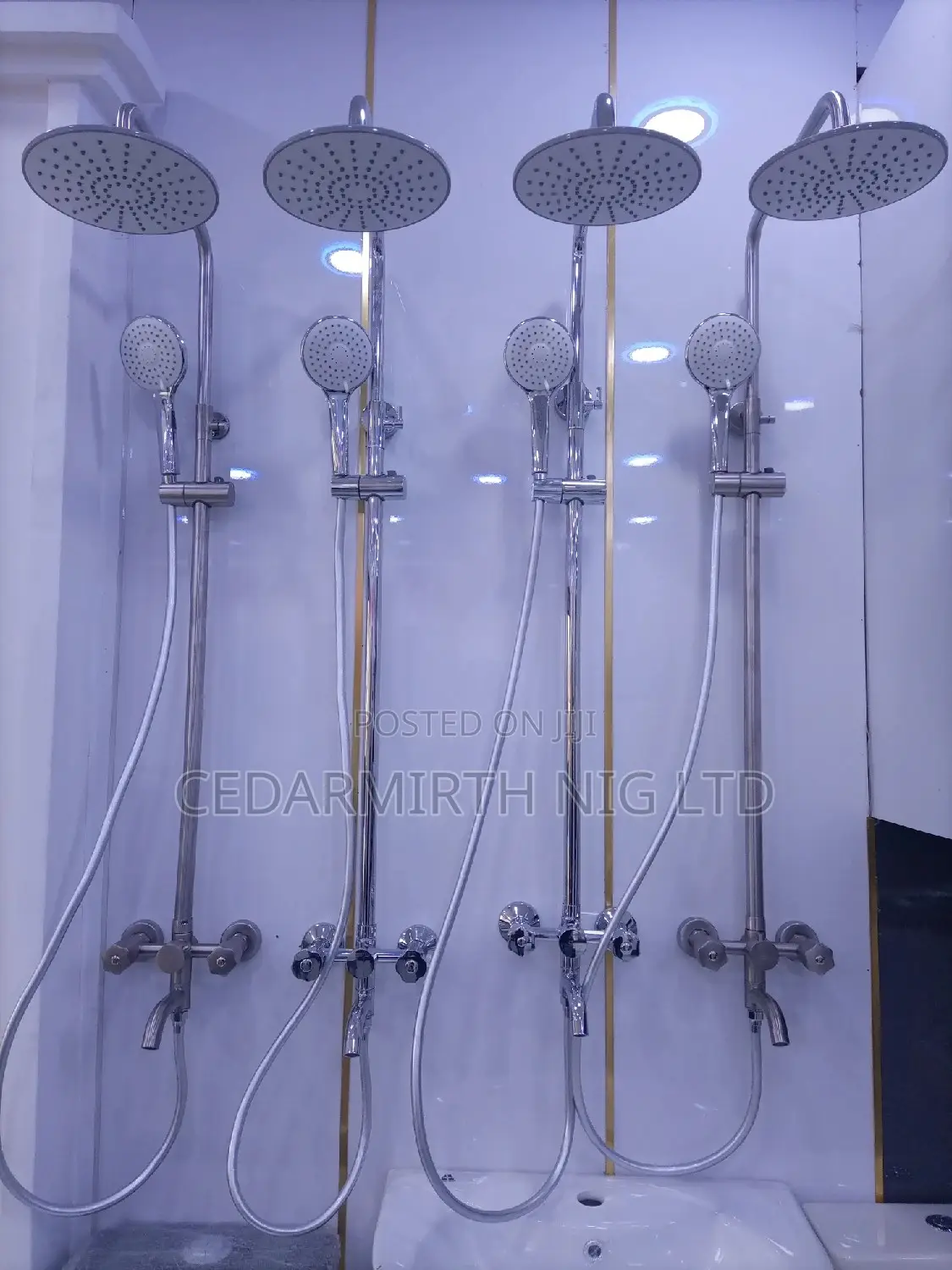 Standing Showers Tcw