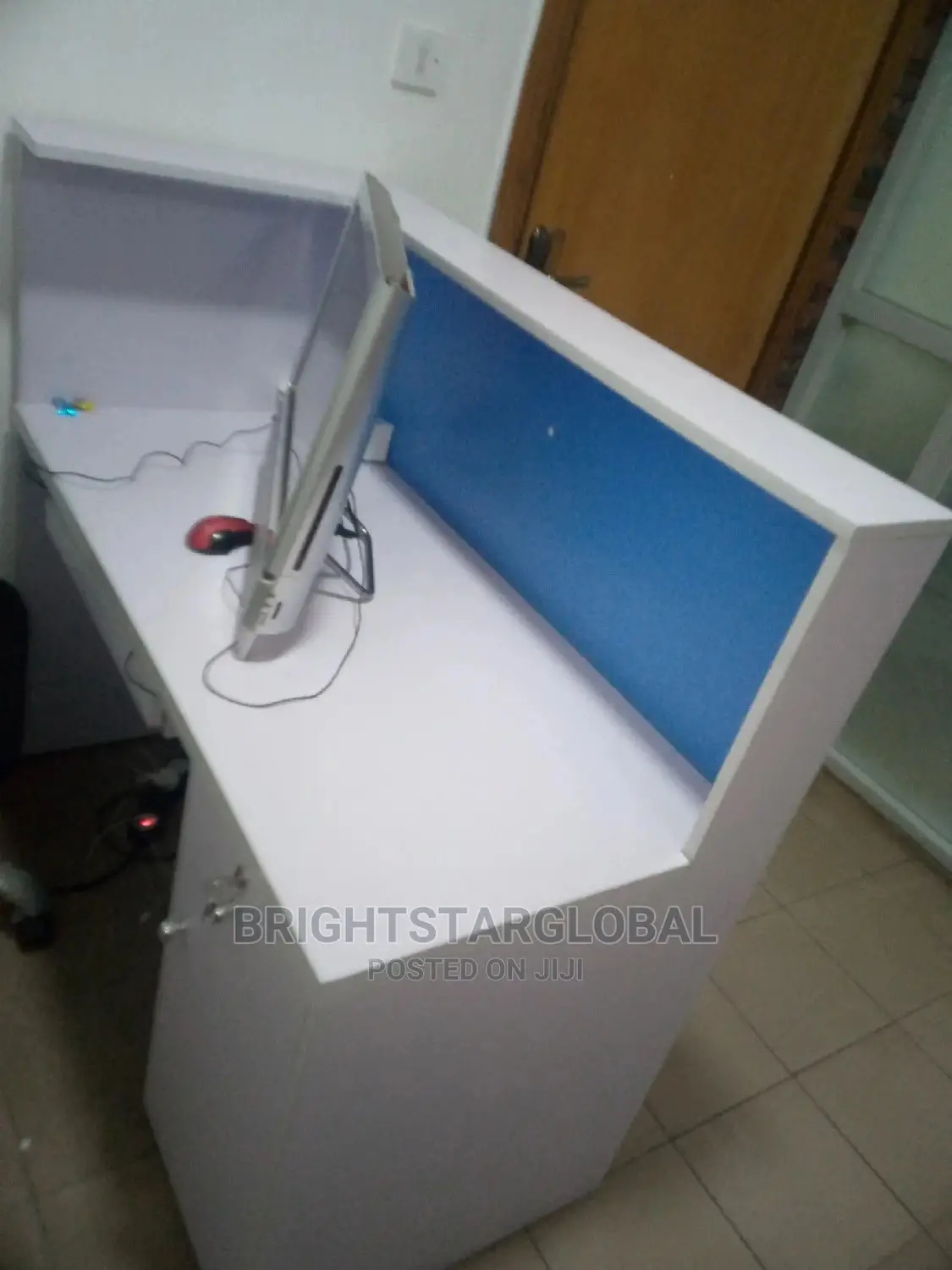 Reception Table White