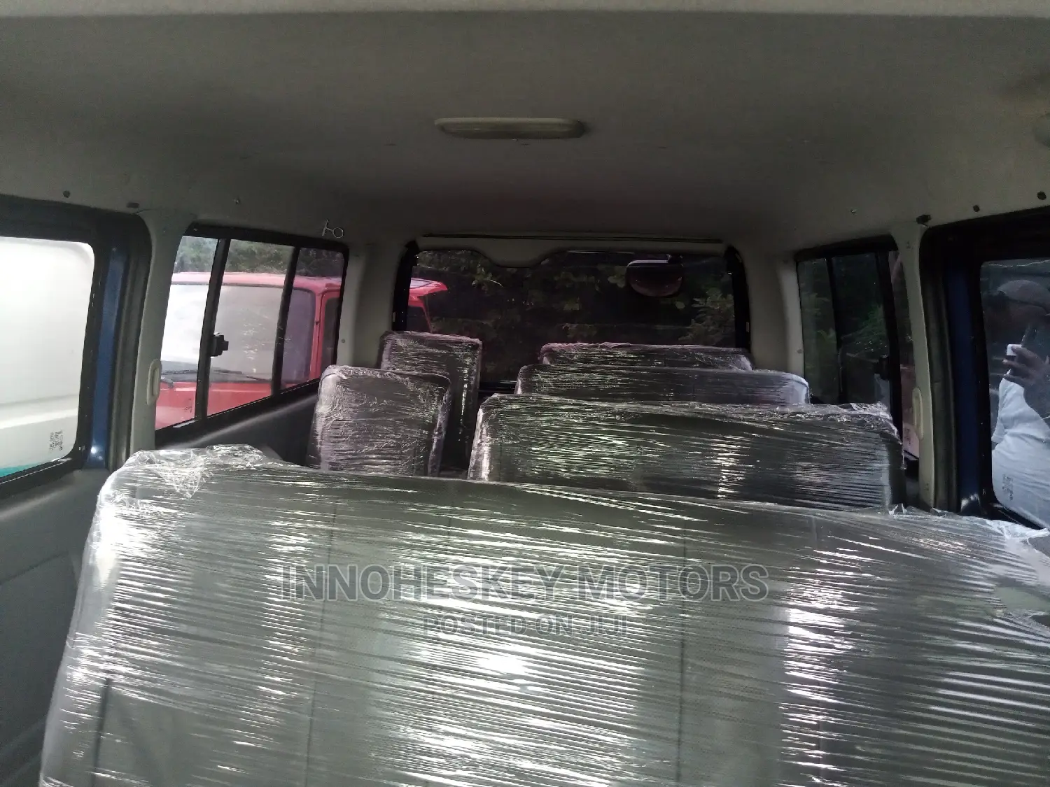 Toyota HiAce 2012 Blue