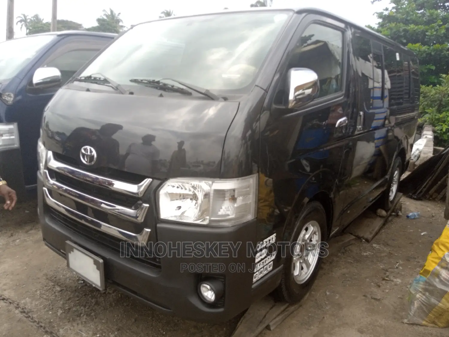 Toyota HiAce 2012 Grey