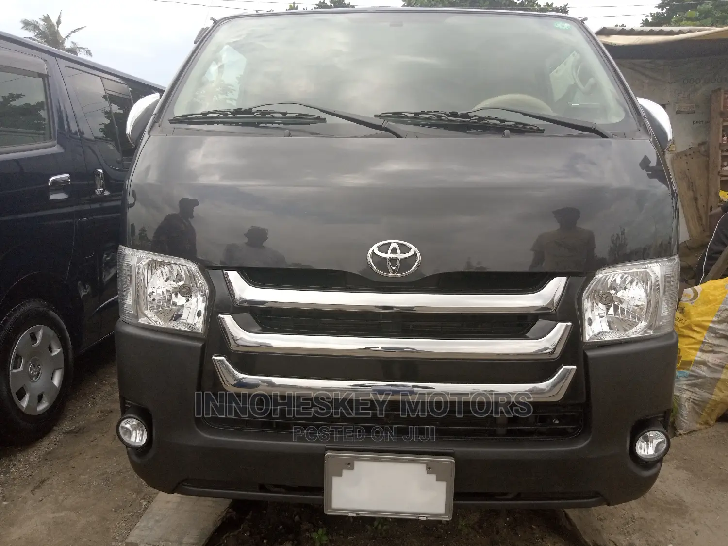 Toyota HiAce 2012 Grey