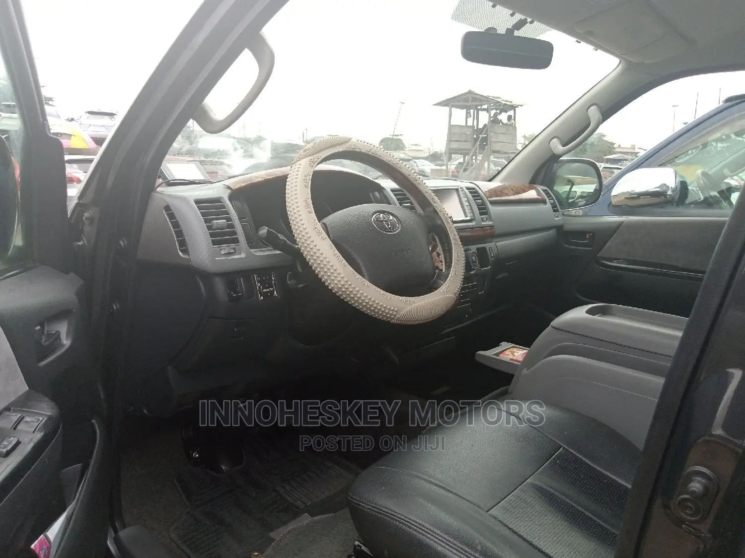 Toyota HiAce 2012 Grey