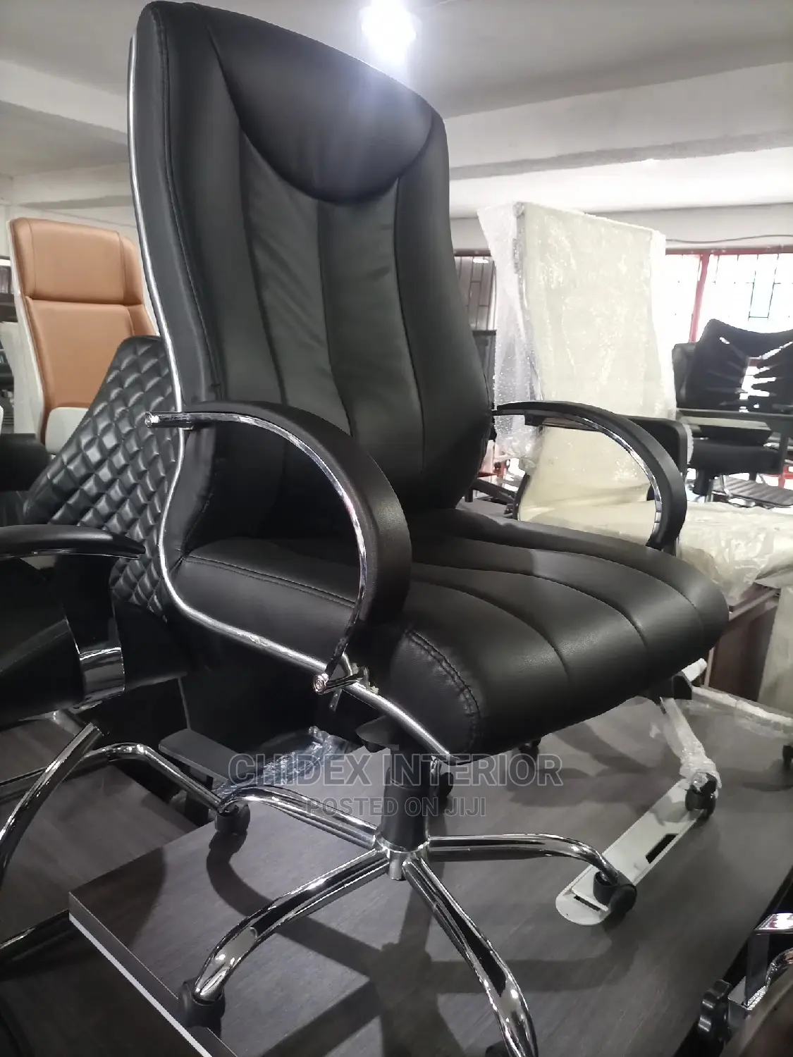 Office Executive Chiar
