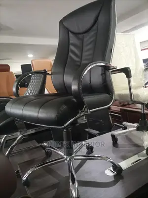 Office Executive Chiar