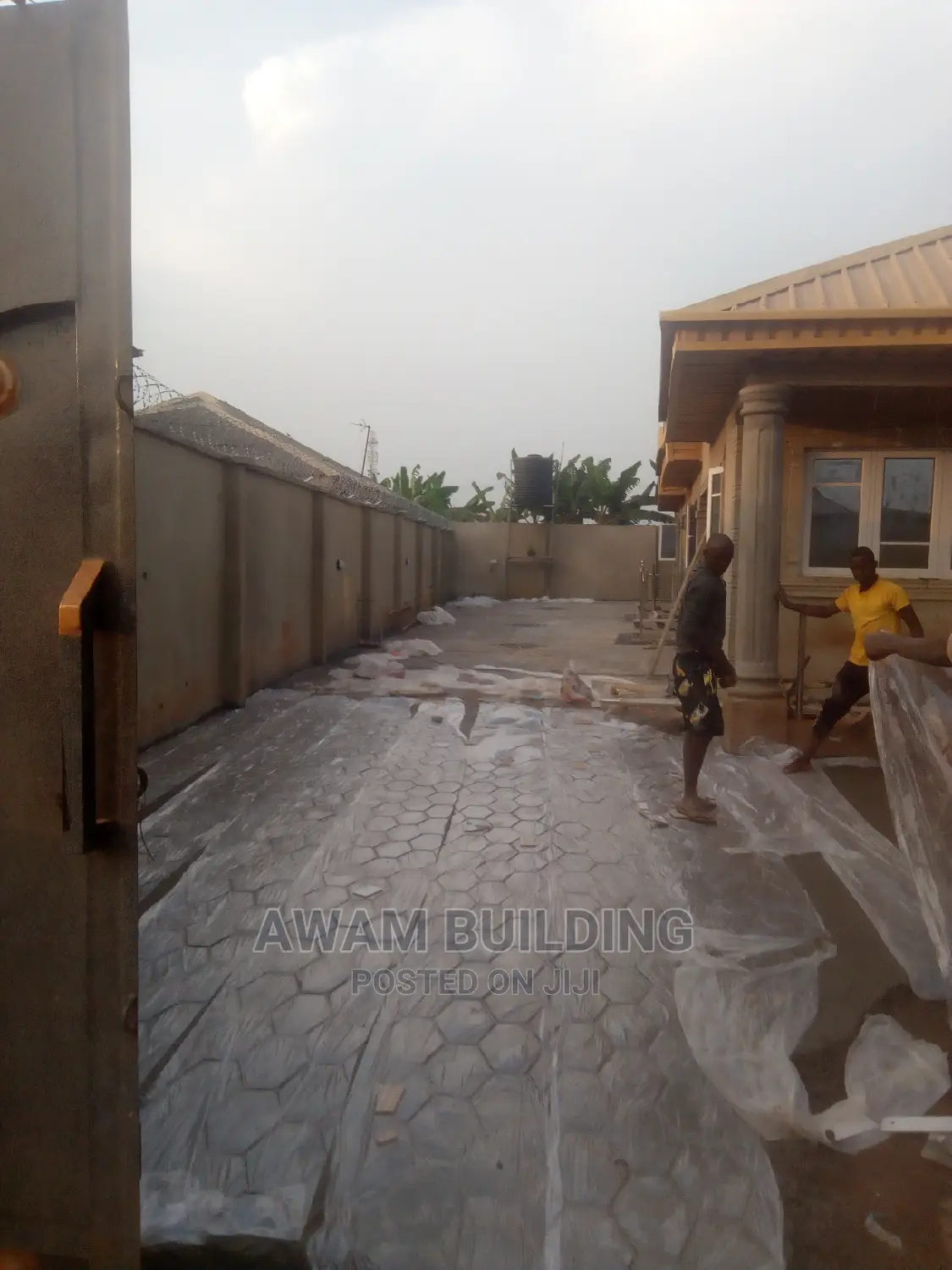 Professional Bricklayerwork/Plasterwork/Floorwork