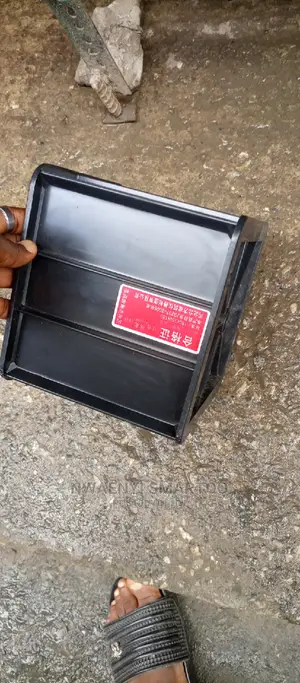 Plastic Cube Mood