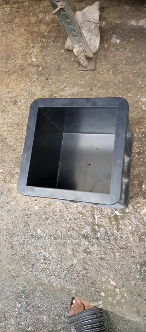 Plastic Cube Mood