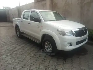 Toyota Hilux for Rent at an Affordable Price