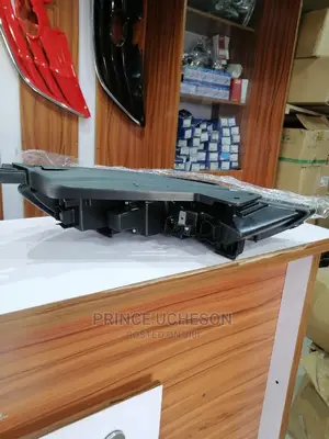 Hyundai Santafe 2020 Headlamp