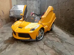 Amazing Uk Used Licensed Laferrari 12v Kids Ride on Car