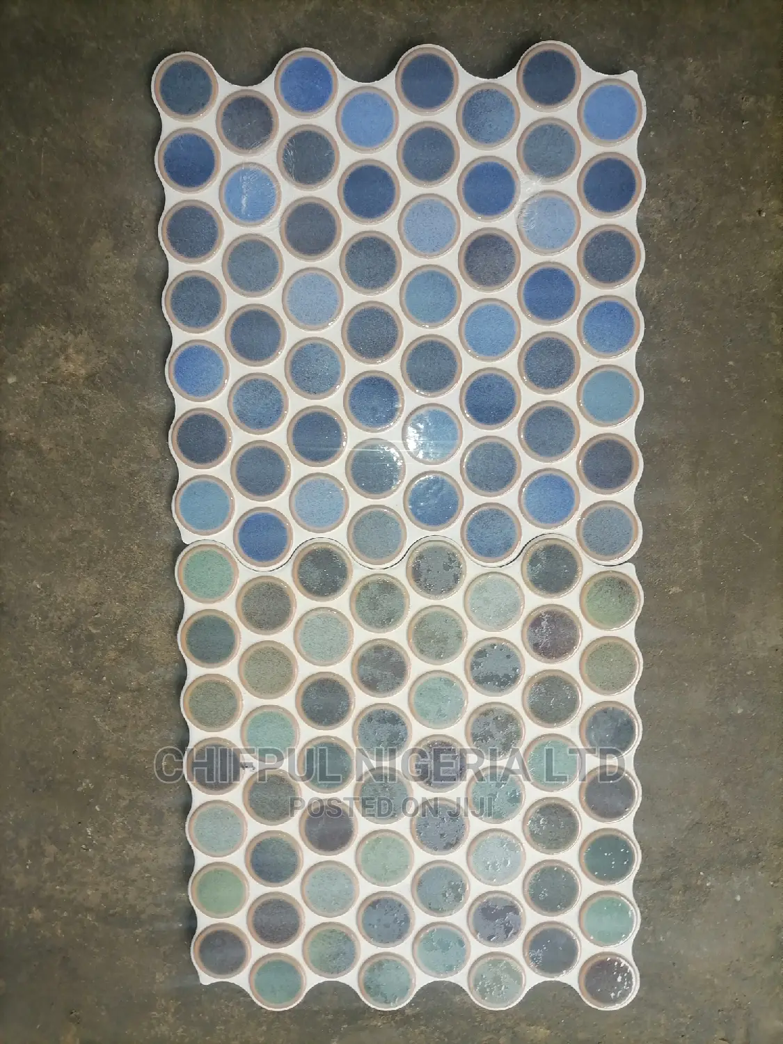 Base Azule Spanish Wall