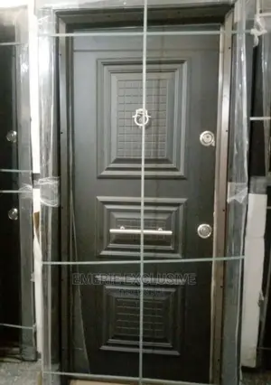 3ft: High Grade Armored Room Door