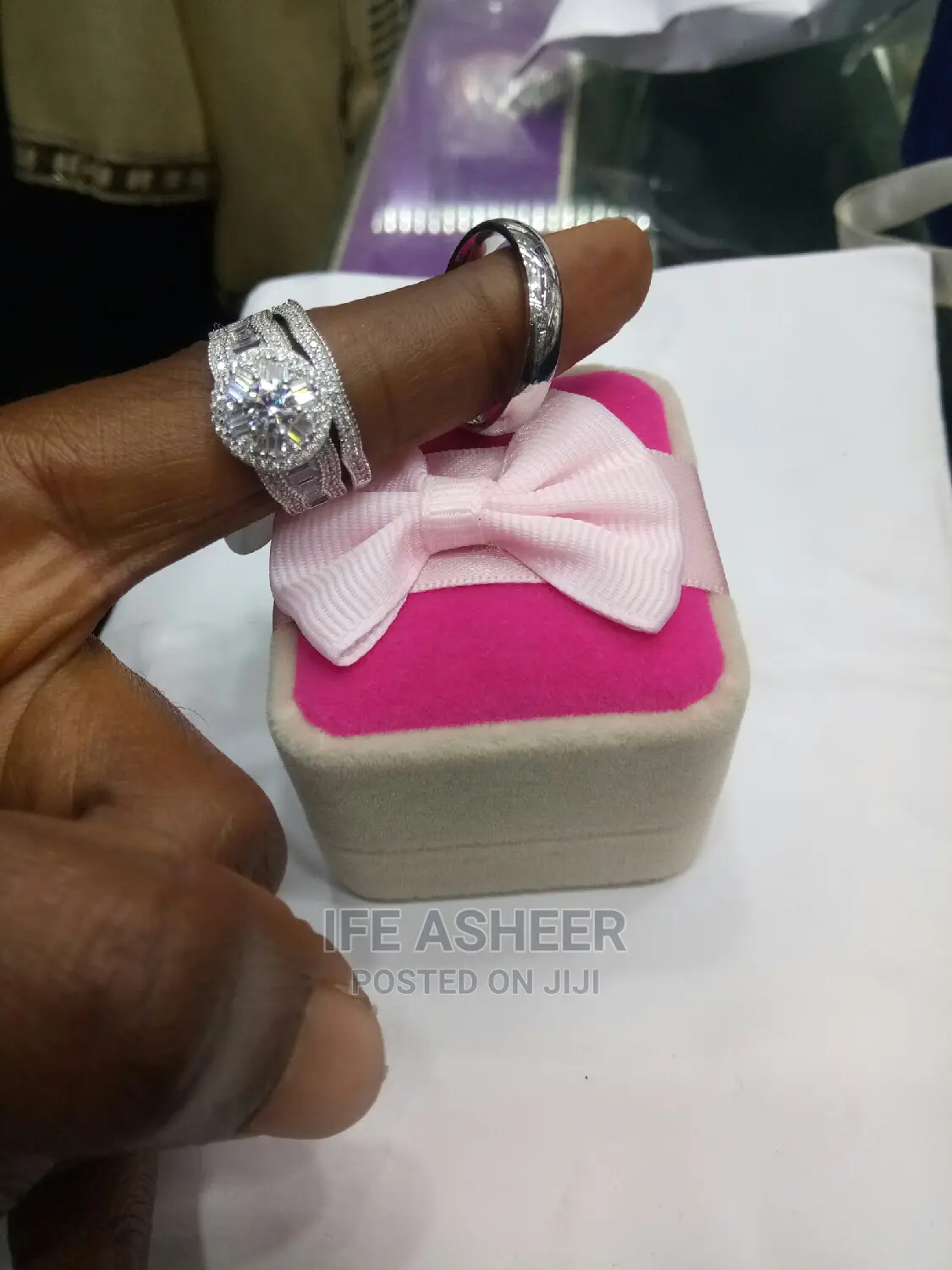 Dubai 925 Sterling Silver Couple's Set of Wedding Ring 024