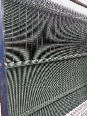 Panel Mesh See-Through Fence