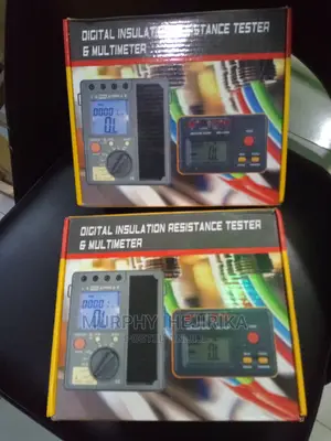 Digital Insulation Tester 1000v and Multimeter