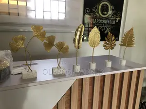 Leaf Figurine