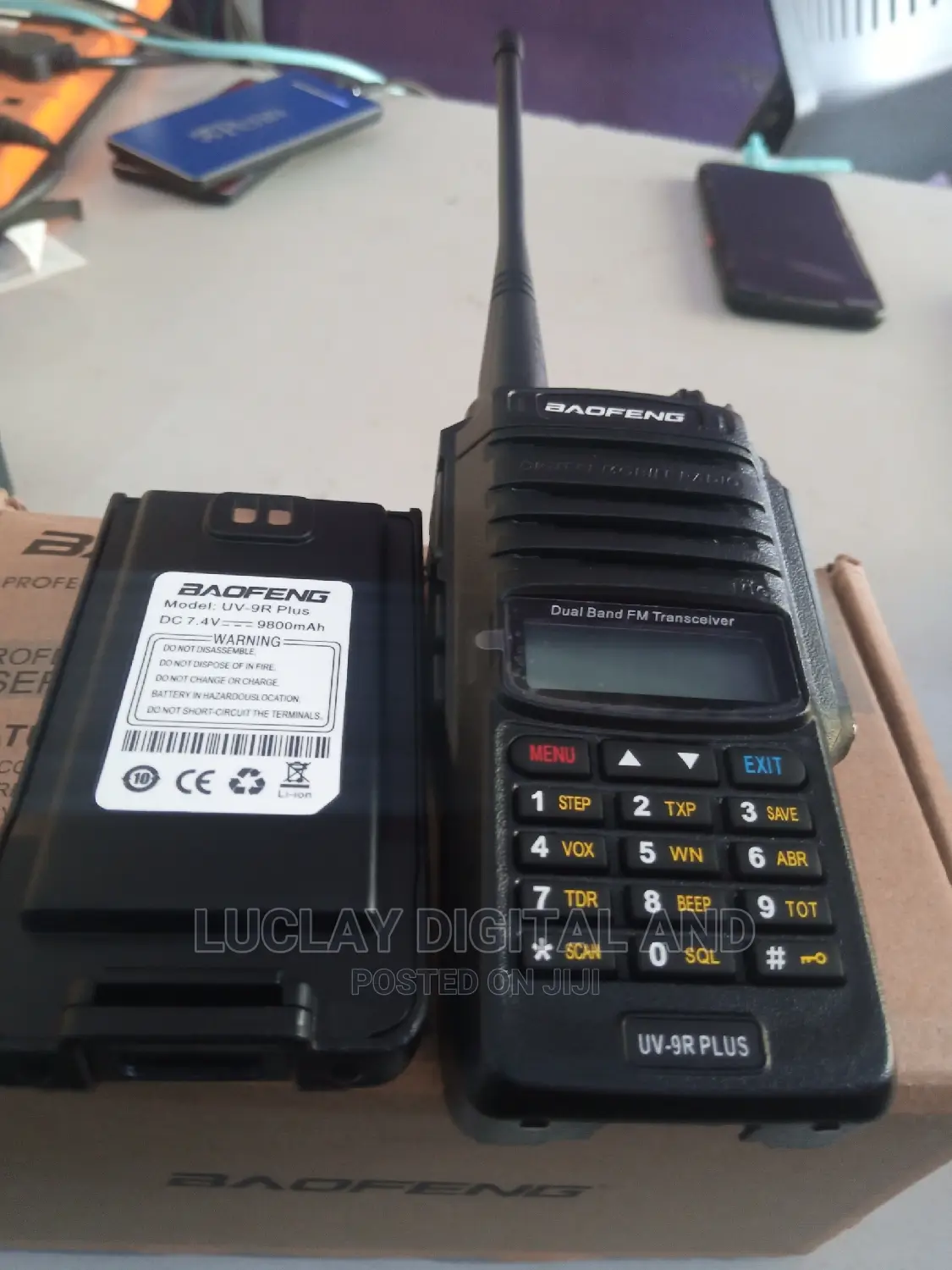 Boafeng Walkie Talkie Uv 9r+