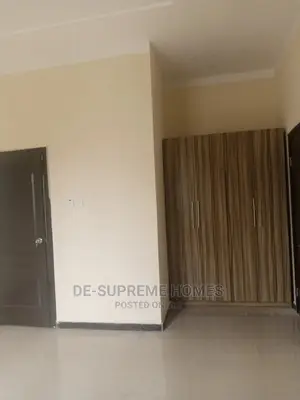 3bdrm Duplex in Beachwood Estate, Lakowe for rent