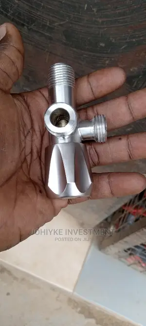 High Quality Artirust `Y' Tee Connector