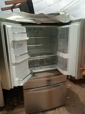 American Refrigerator With Multiple Doors And Functions