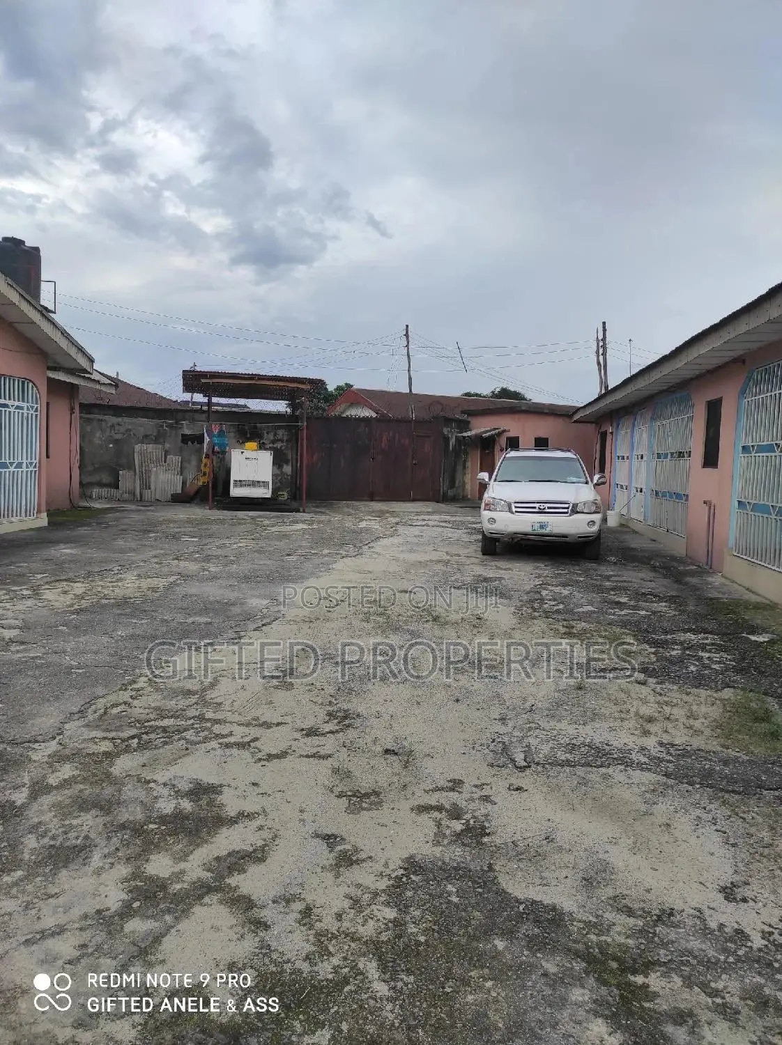 Furnished 3bdrm Block of Flats in Nkpolu Runuigbo, Port-Harcourt
