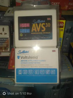 Sollatek AVS 30 Amps Automatic Voltage Switcher