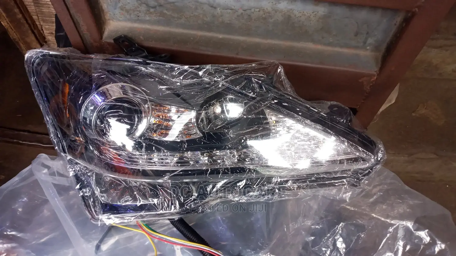 Is250 Conversion Headlight