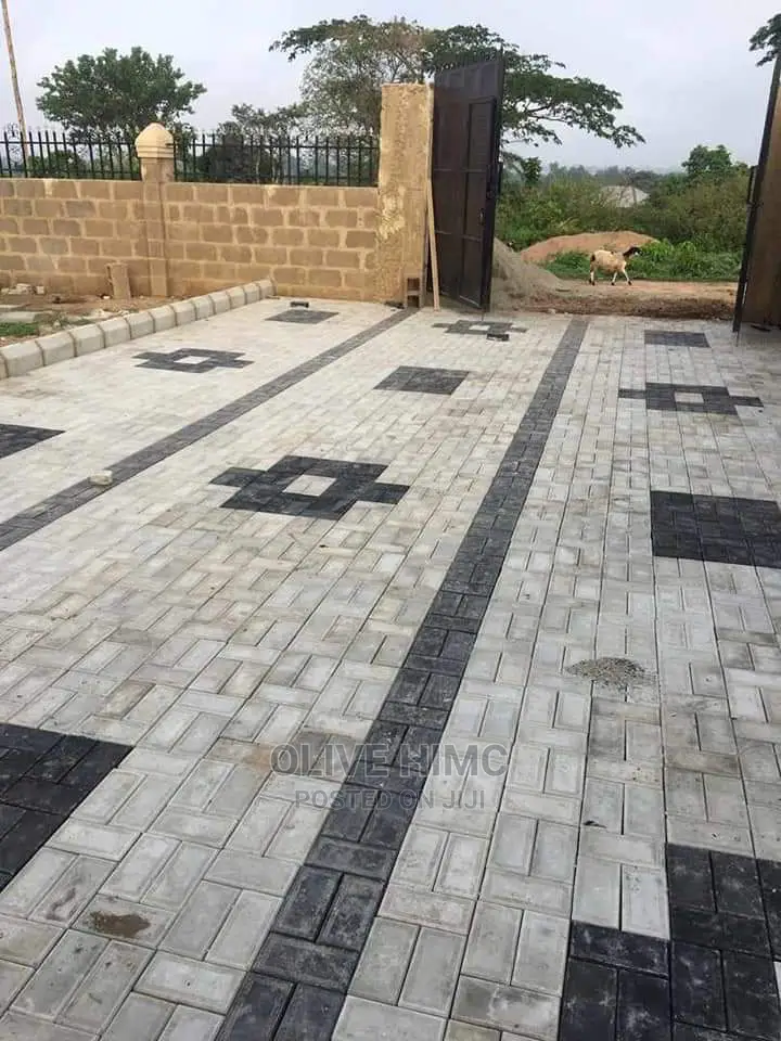 Interlocking Stone Tiles