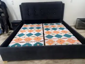 Exquisite 6by6 Full Padded Bedframe
