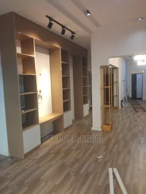 Wooden Laminates, SPC Flooring, Luxury Pvc Vinyl