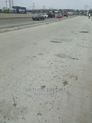 Officspace 6plot at Oshodi/Apapa Expressway for Lease/Sale