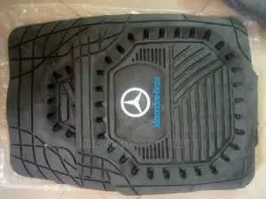 Mercedes Benz Floor Mat Curves