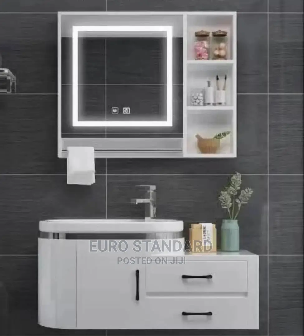 Unique Cabinet Set