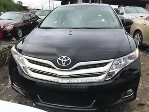 Toyota Venza V6 AWD 2010 Black
