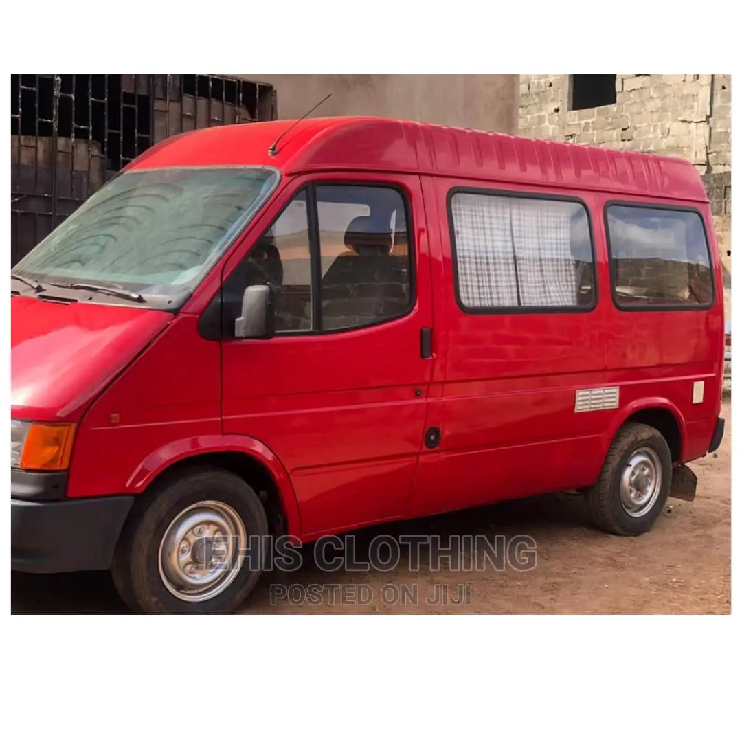 Neat Bus Available for Fast Delivery
