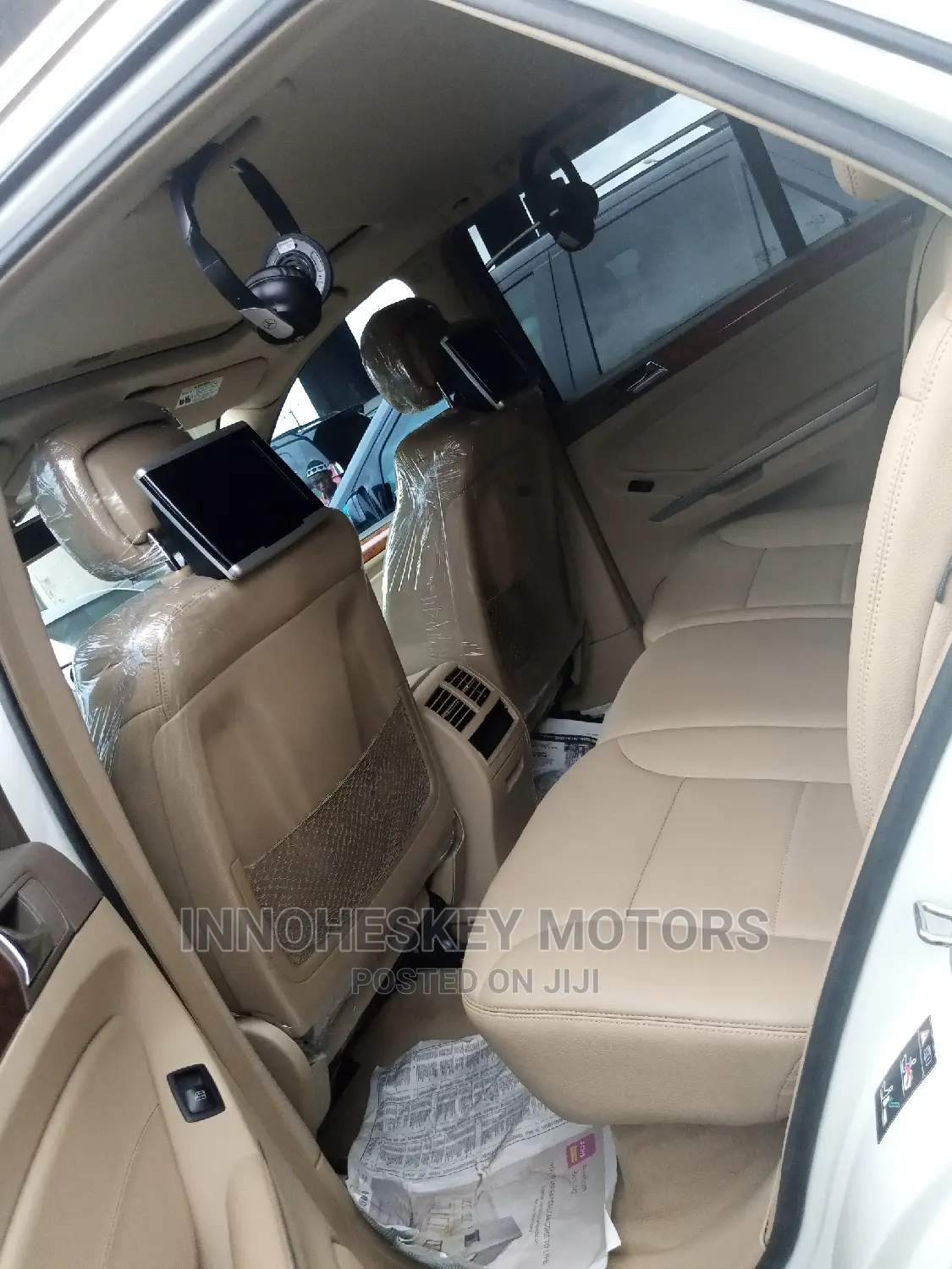 Mercedes-Benz M Class 2010 White
