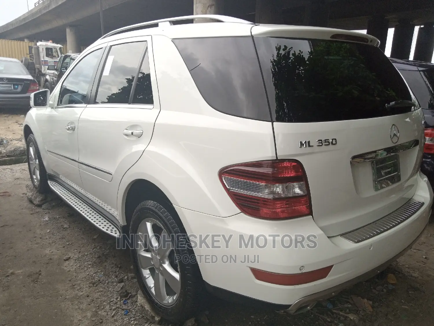 Mercedes-Benz M Class 2010 White