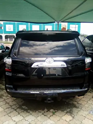 Toyota 4-Runner Limited 4dr SUV 4WD (4.0L 6cyl 5A) 2015 Black